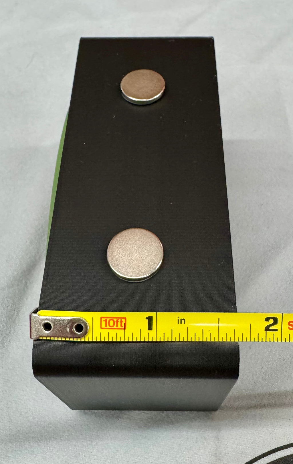 Case XX 3D Printed Magnetic Knife Display – OD Green Logo | Compact EDC Stand | Strong Magnet Hold