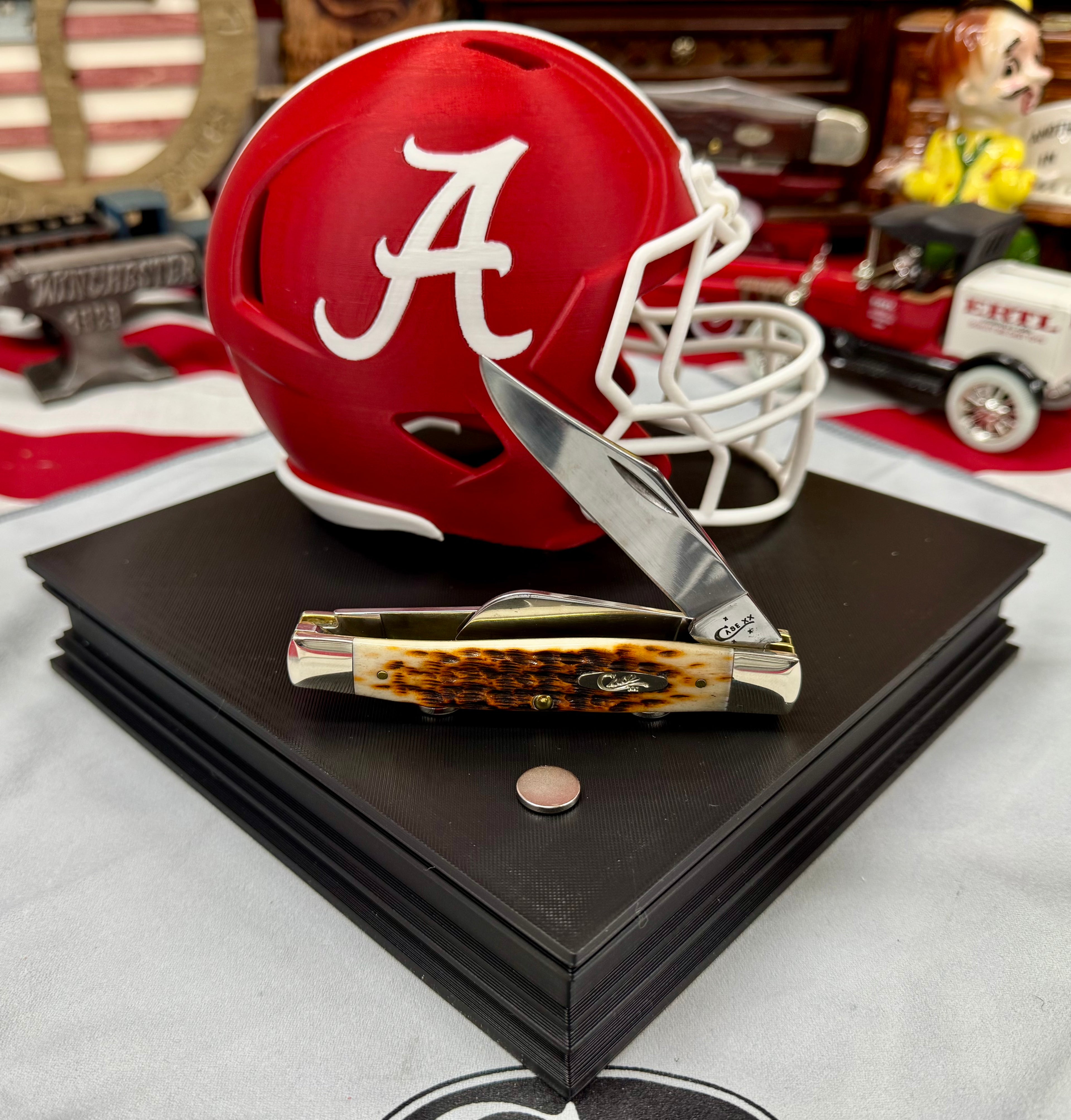 Alabama Crimson Tide Helmet Knife Display – 3D Printed Magnetic Collector Stand (8” x 8”)