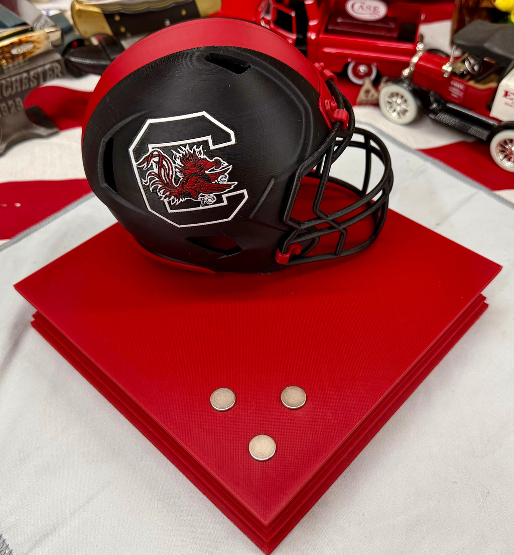 South Carolina Gamecocks Helmet Knife Display – 3D Printed Magnetic Stand (8x8 Platform)