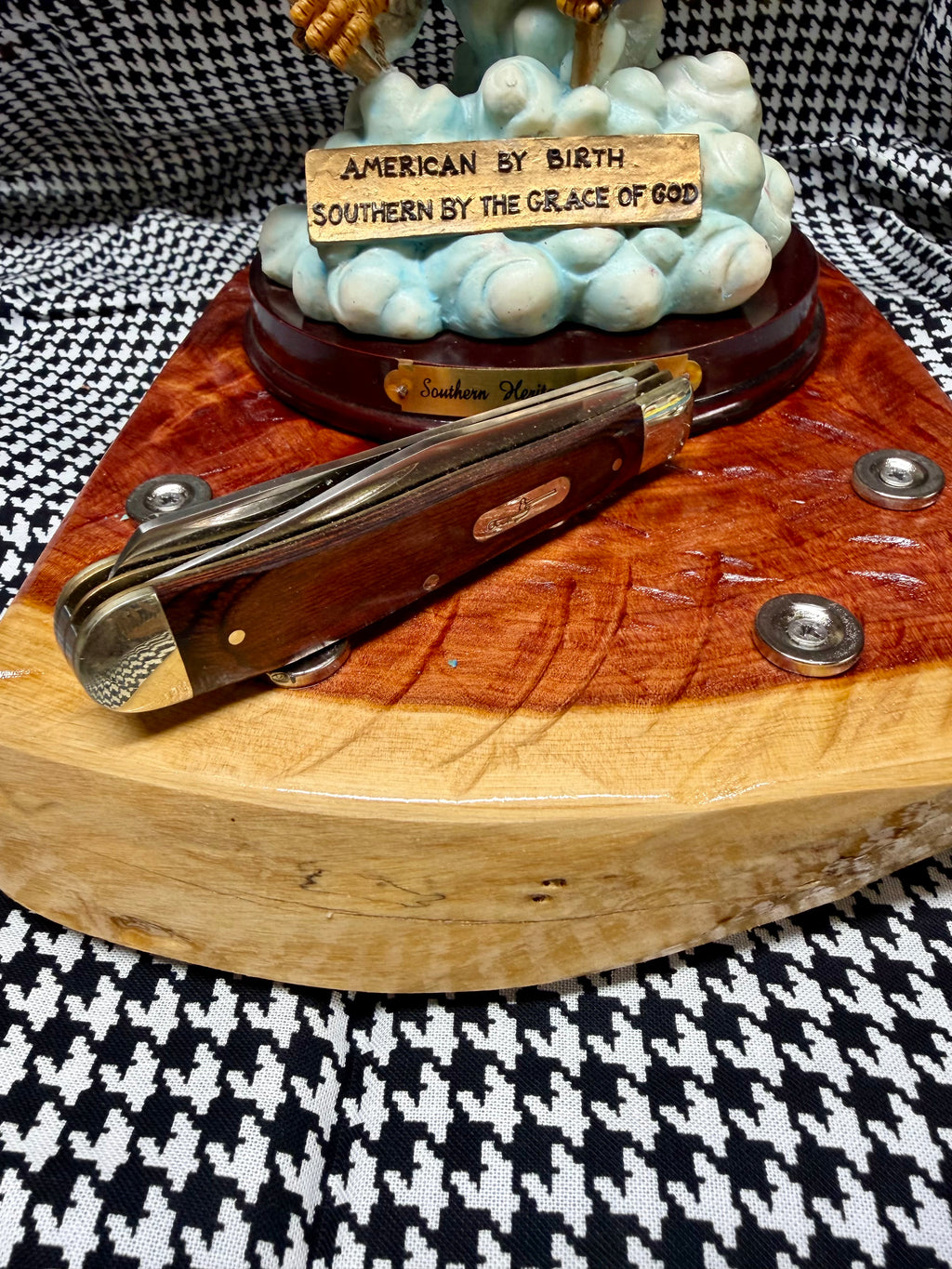 American by Birth, Southern by the Grace of God™ 3-Knife Magnetic Cedar Display