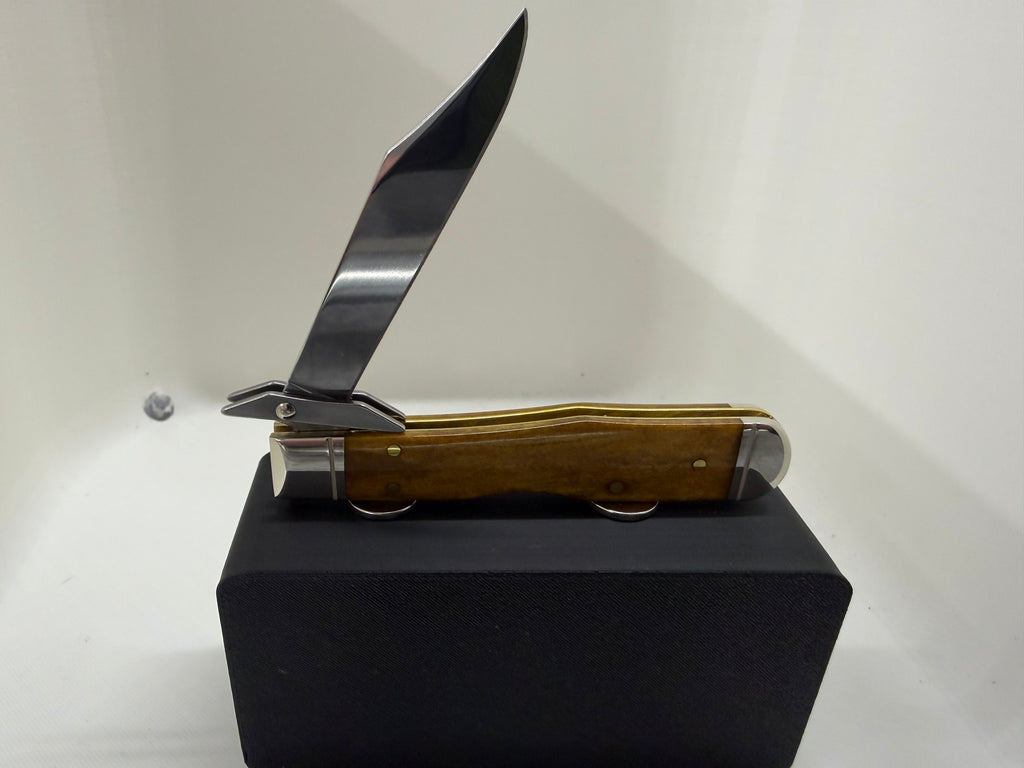 2026 Case XX Antique Smooth Bone Cheetah Cub