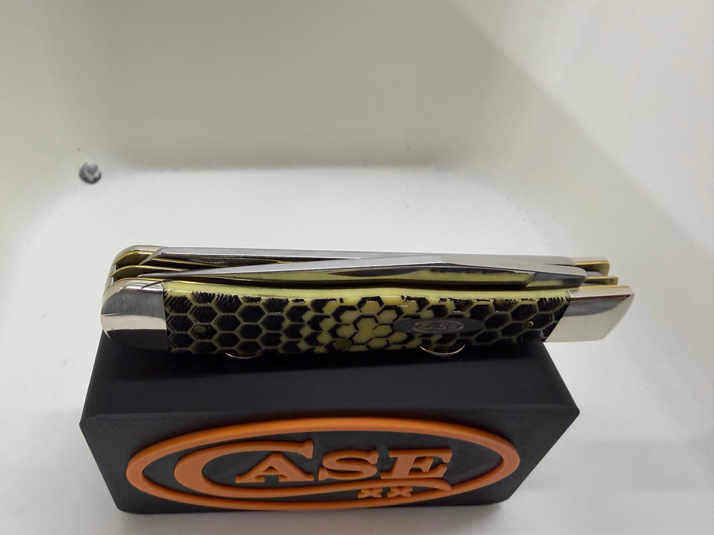 2026 Case XX Honeycomb Synthetic Trapper