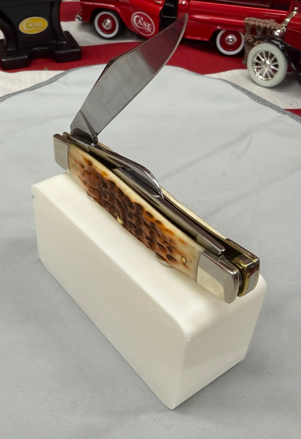 Alabama Crimson Tide Magnetic Knife Display Stand – 3D Printed EDC Holder (4” x 2”)