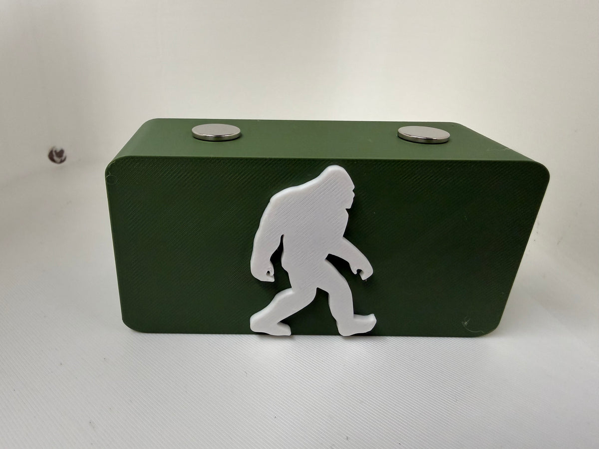 Bigfoot Sasquatch Magnetic Knife Display Block Premium 3D Printed Collector Stand OD Green & White