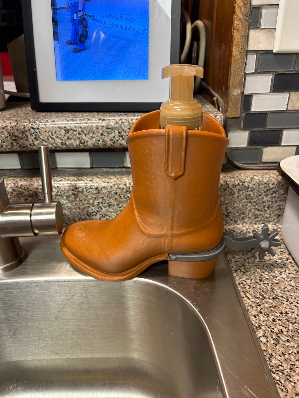 Western Cowboy Boot Soap Holder – Rustic Bathroom Decor Dispenser Holder – Farmhouse Ranch Style Gift