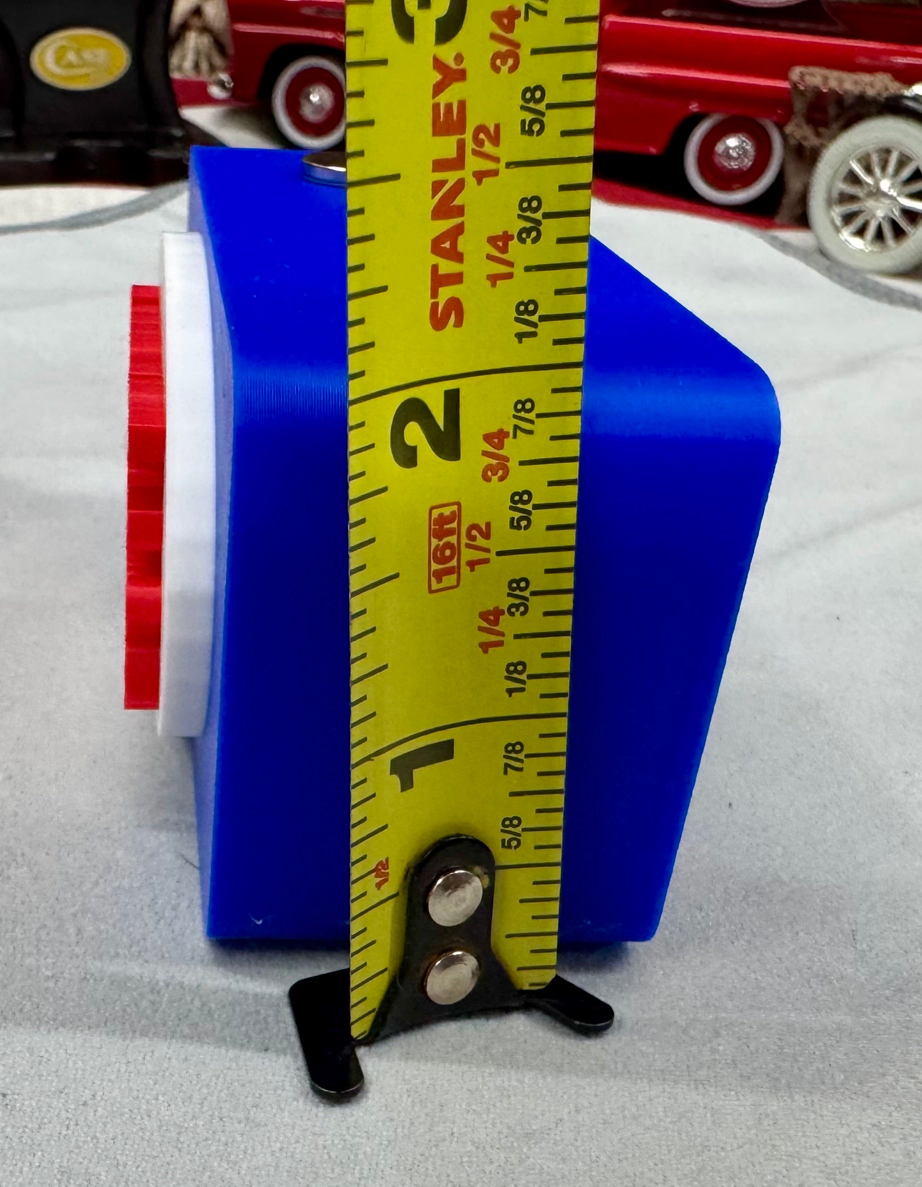 Schrade Old Timer Magnetic Knife Display Red, White & Blue 3D Printed Stand Classic Collector Display