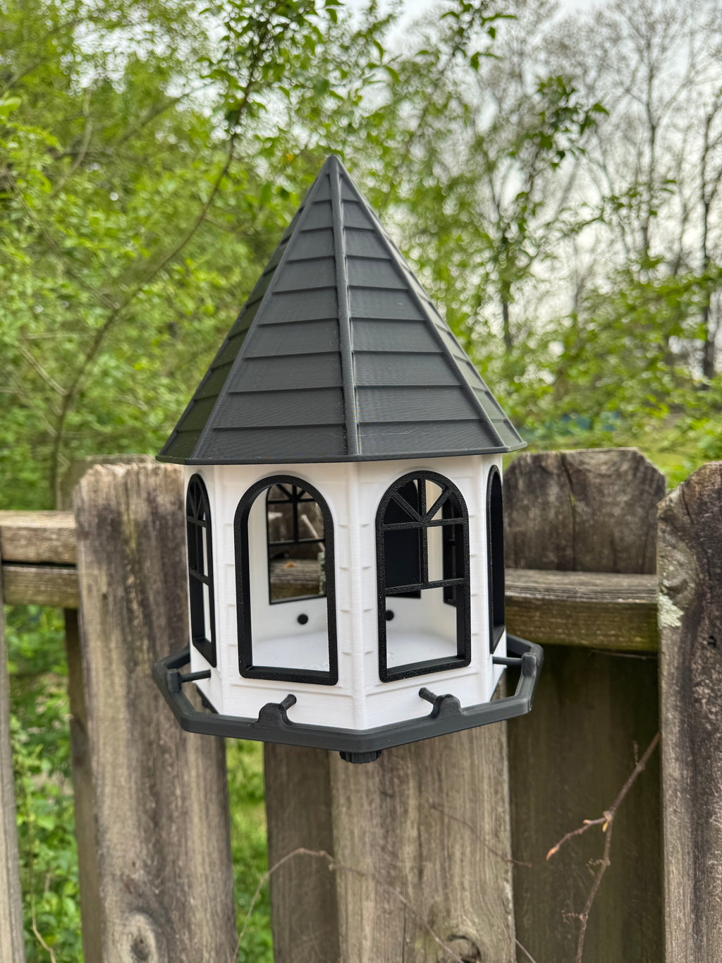 3D Printed Bird Feeder with Mounting Bracket – Black & White Outdoor Feeder | Rugged Finds Collection