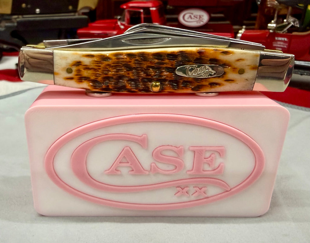 Case XX Knife Display Stand – White & Pink Edition Magnetic 3D Printed EDC Holder (4” x 2” x 1.5”)