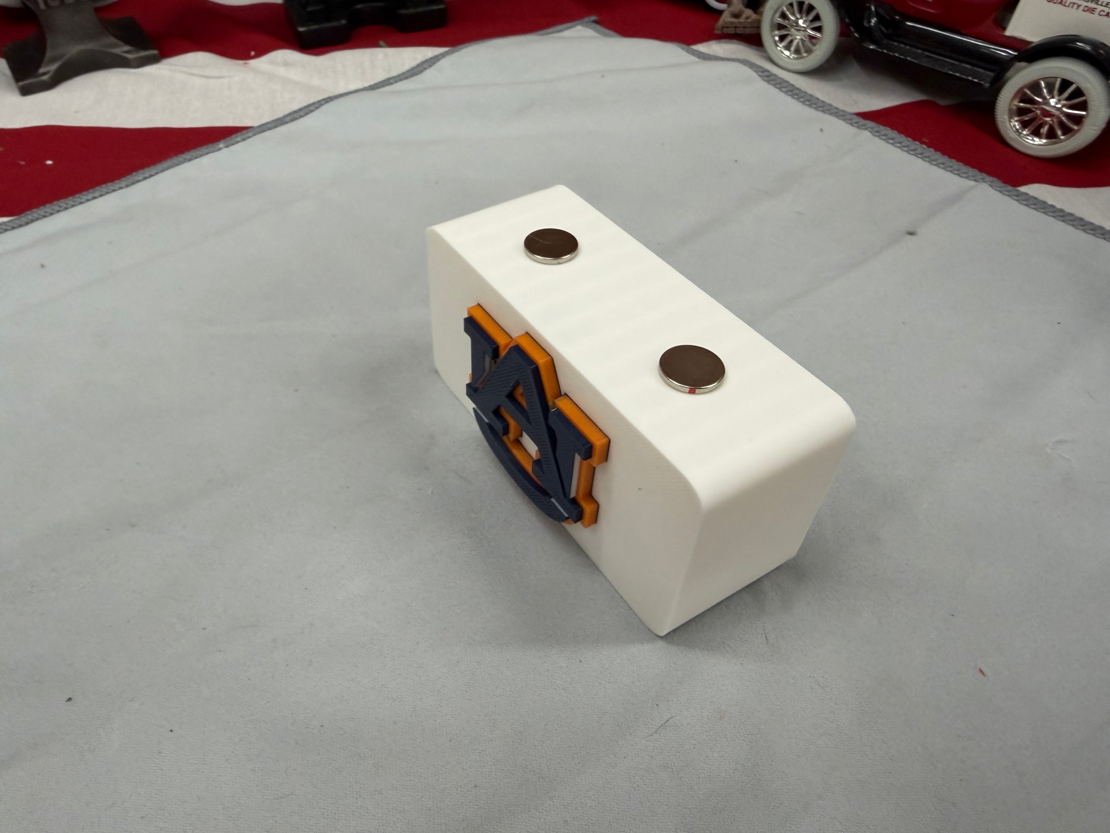 Auburn Tigers Magnetic Knife Display Stand – 3D Printed EDC Holder (4” x 2”)