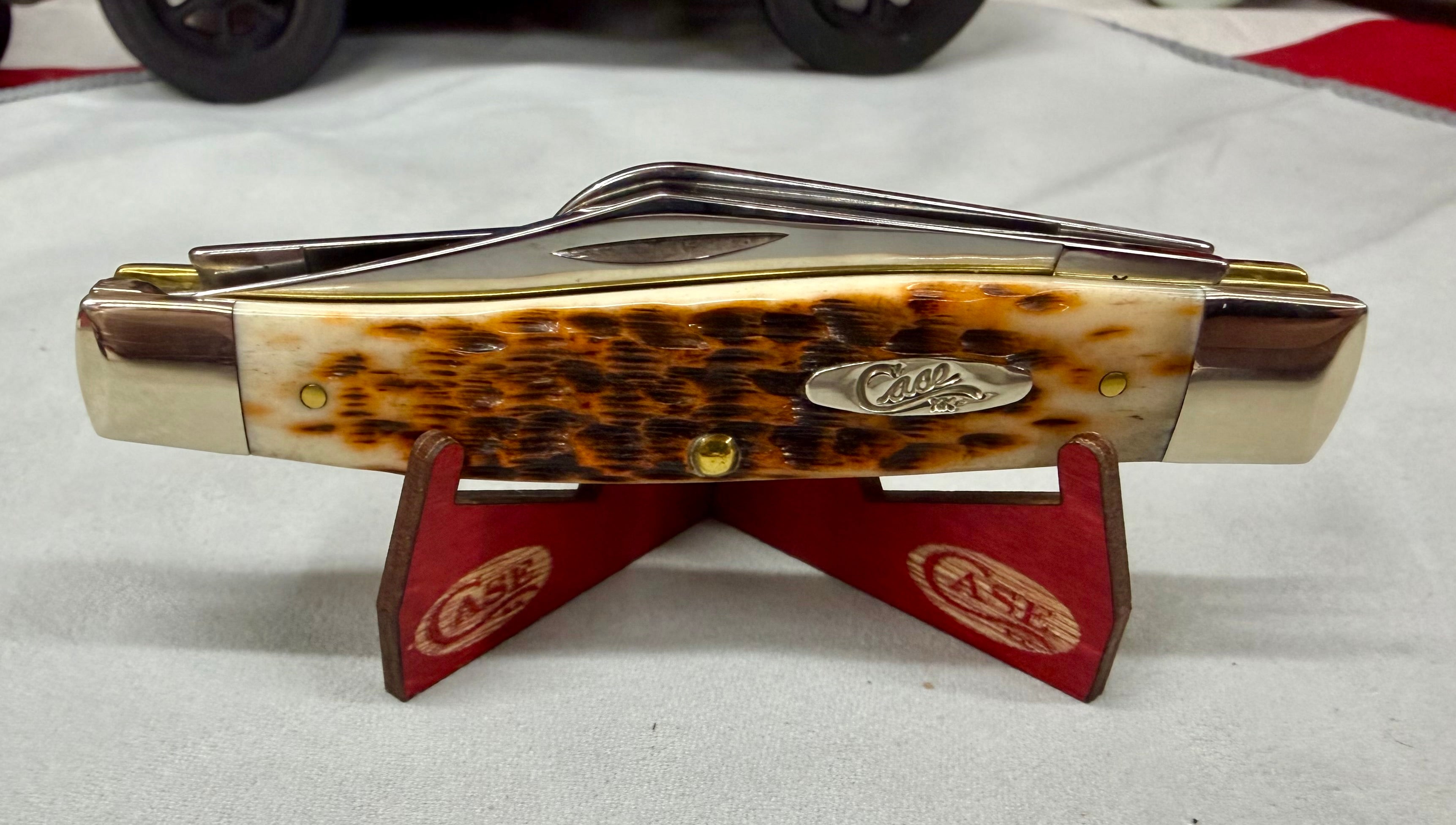 Case XX Red Wooden Knife Stand Stand - 5 Pack