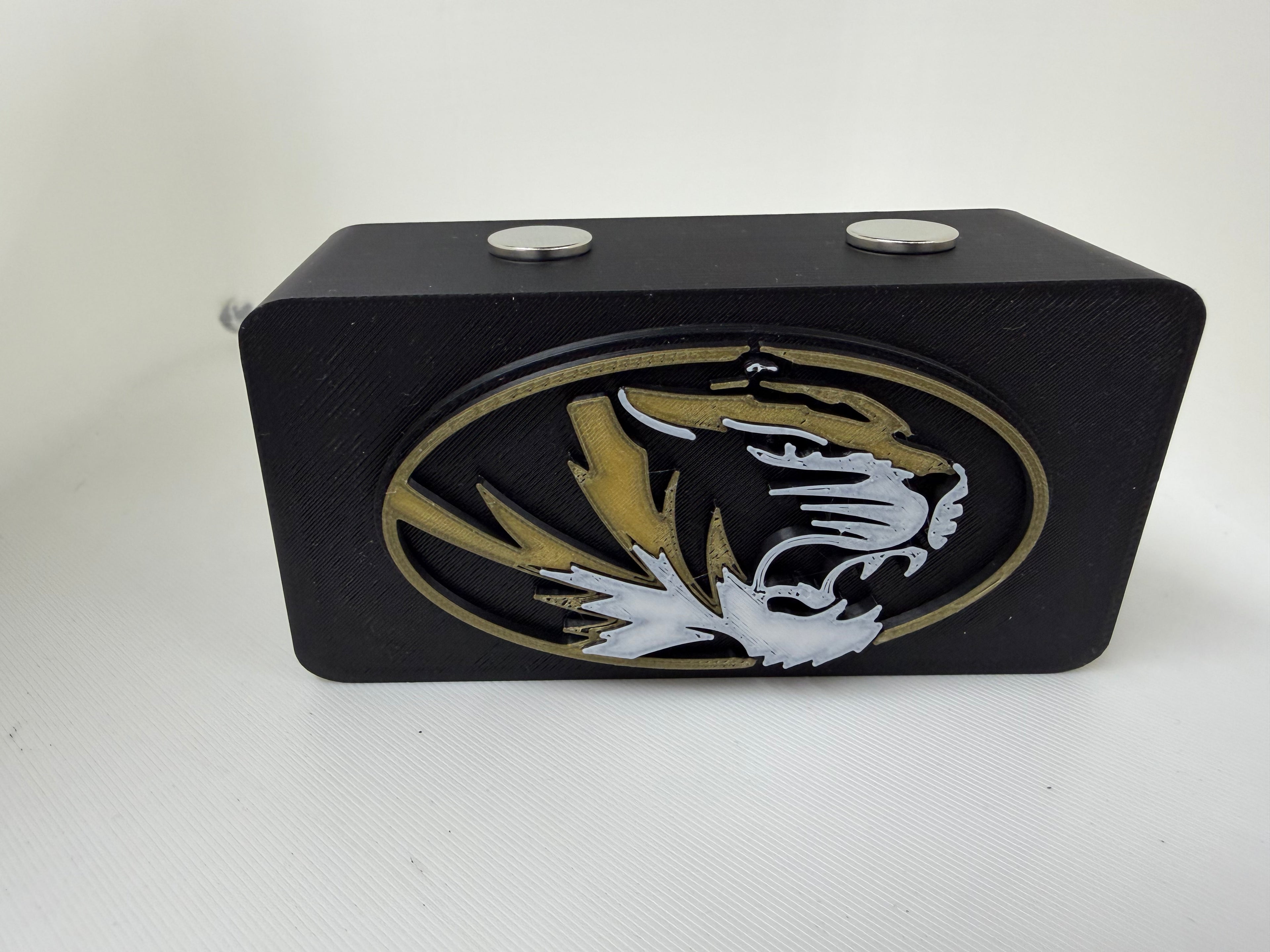 Missouri Tigers Magnetic Pocket Knife Display Block – SEC Team Colors