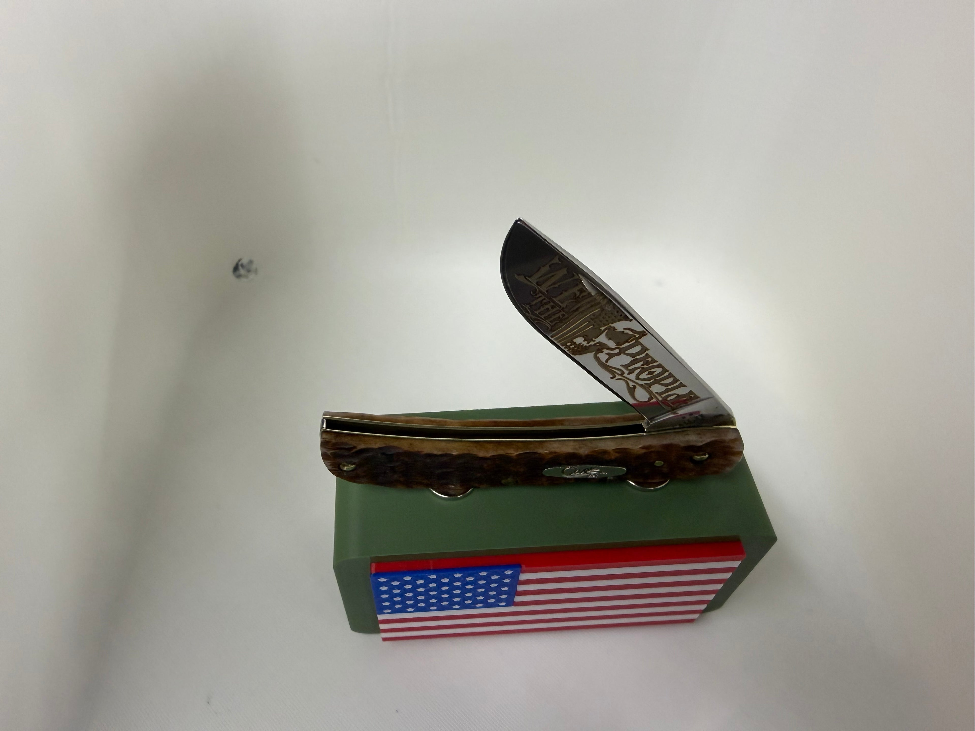 2026 Case XX Sod Buster Jr. – Custom “We The People” Edition – Dark Amber Bone