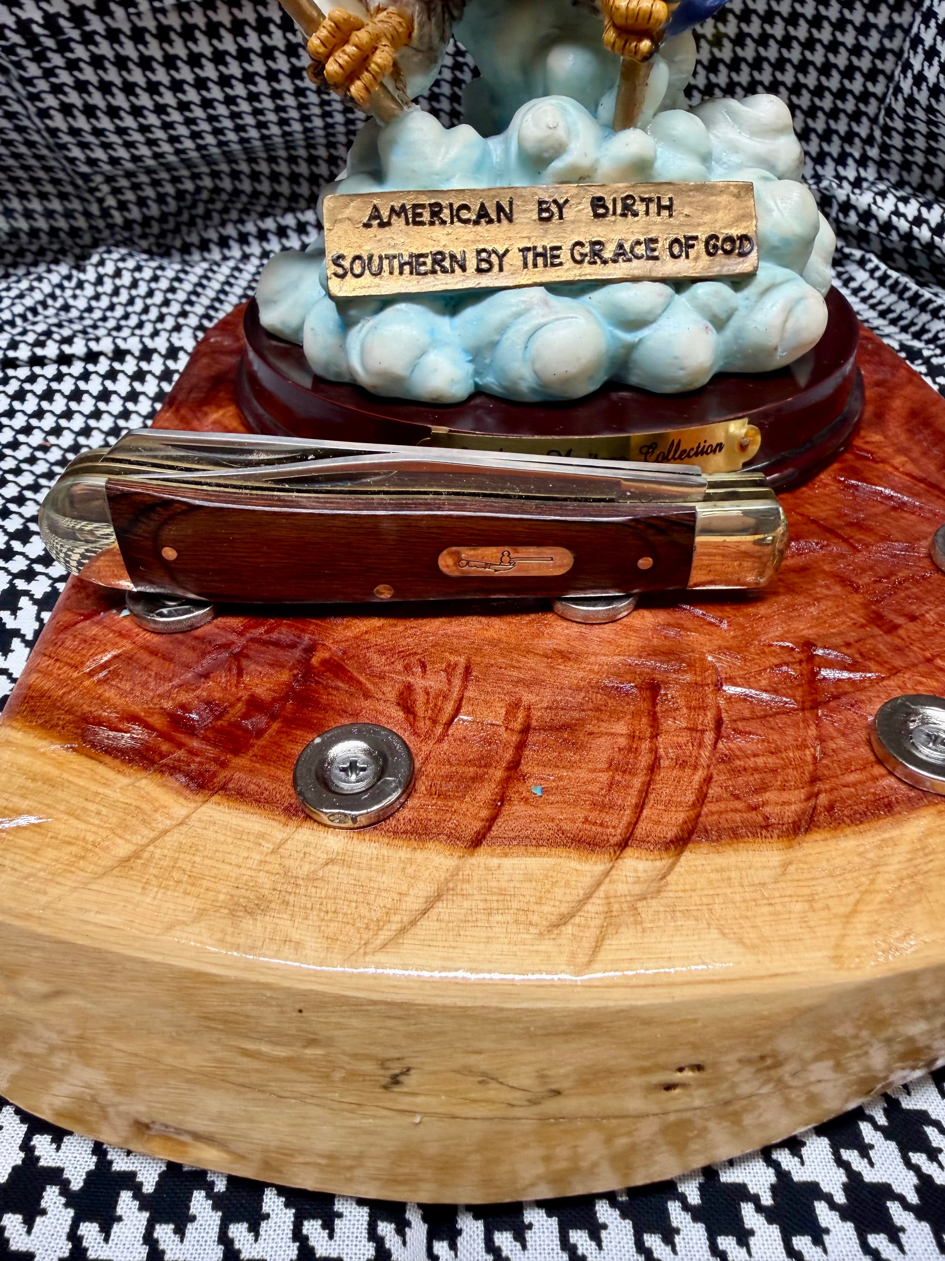 American by Birth, Southern by the Grace of God™ 3-Knife Magnetic Cedar Display