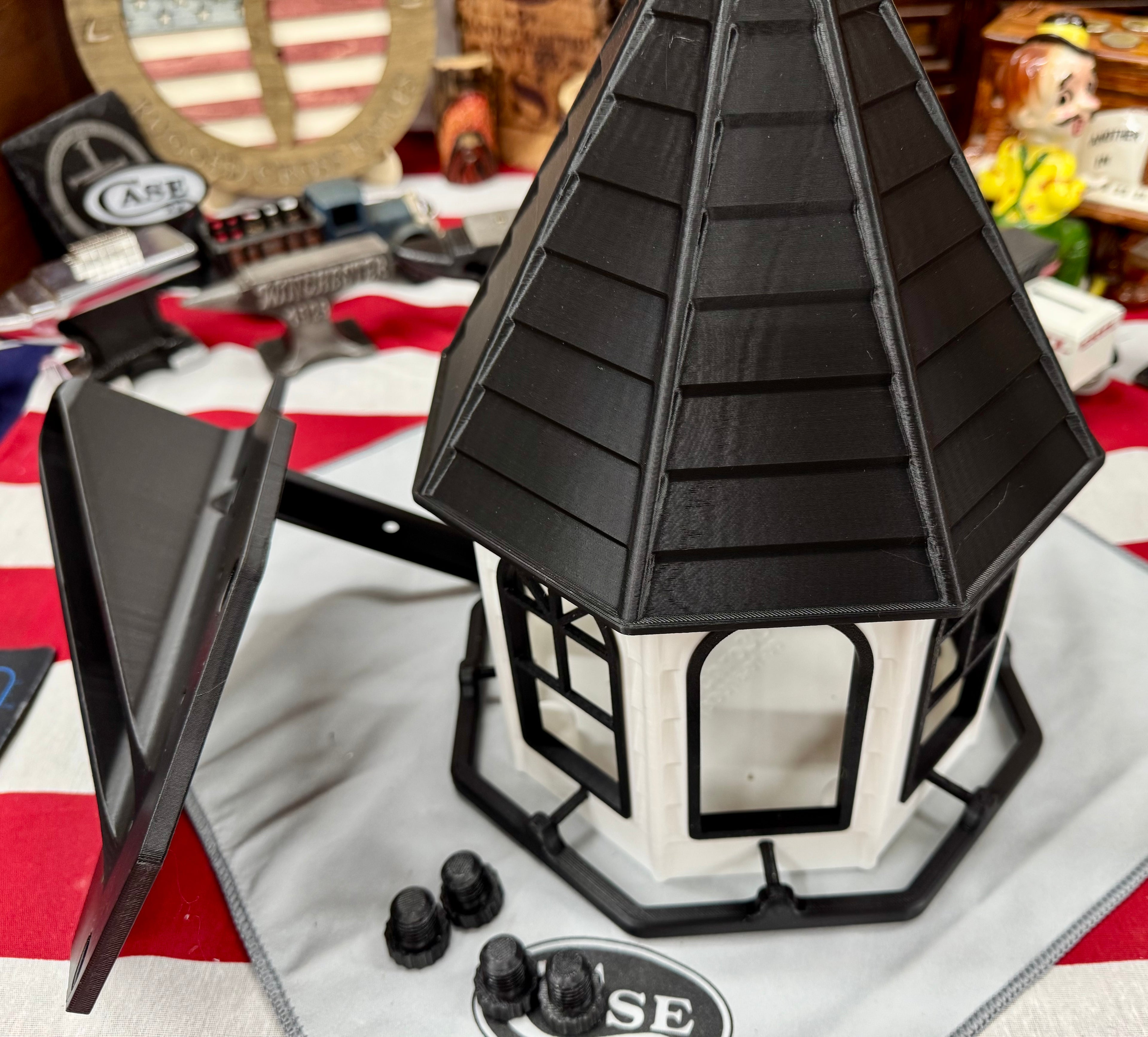 3D Printed Bird Feeder with Mounting Bracket – Black & White Outdoor Feeder | Rugged Finds Collection