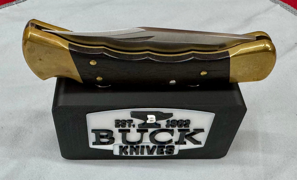 Buck Knives Magnetic Display Stand – Black 3D Printed Knife Holder (4” x 2” x 1.5”)