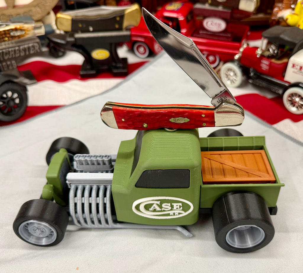 CASE XX OD Green Hot Rod Knife Display – 3D Printed Magnetic Collector Stand (Knife Not Included)