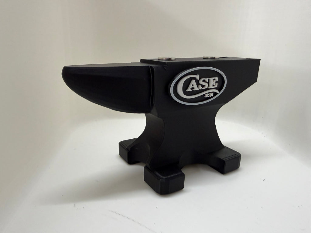Case XX Magnetic Anvil Knife Display Black & White