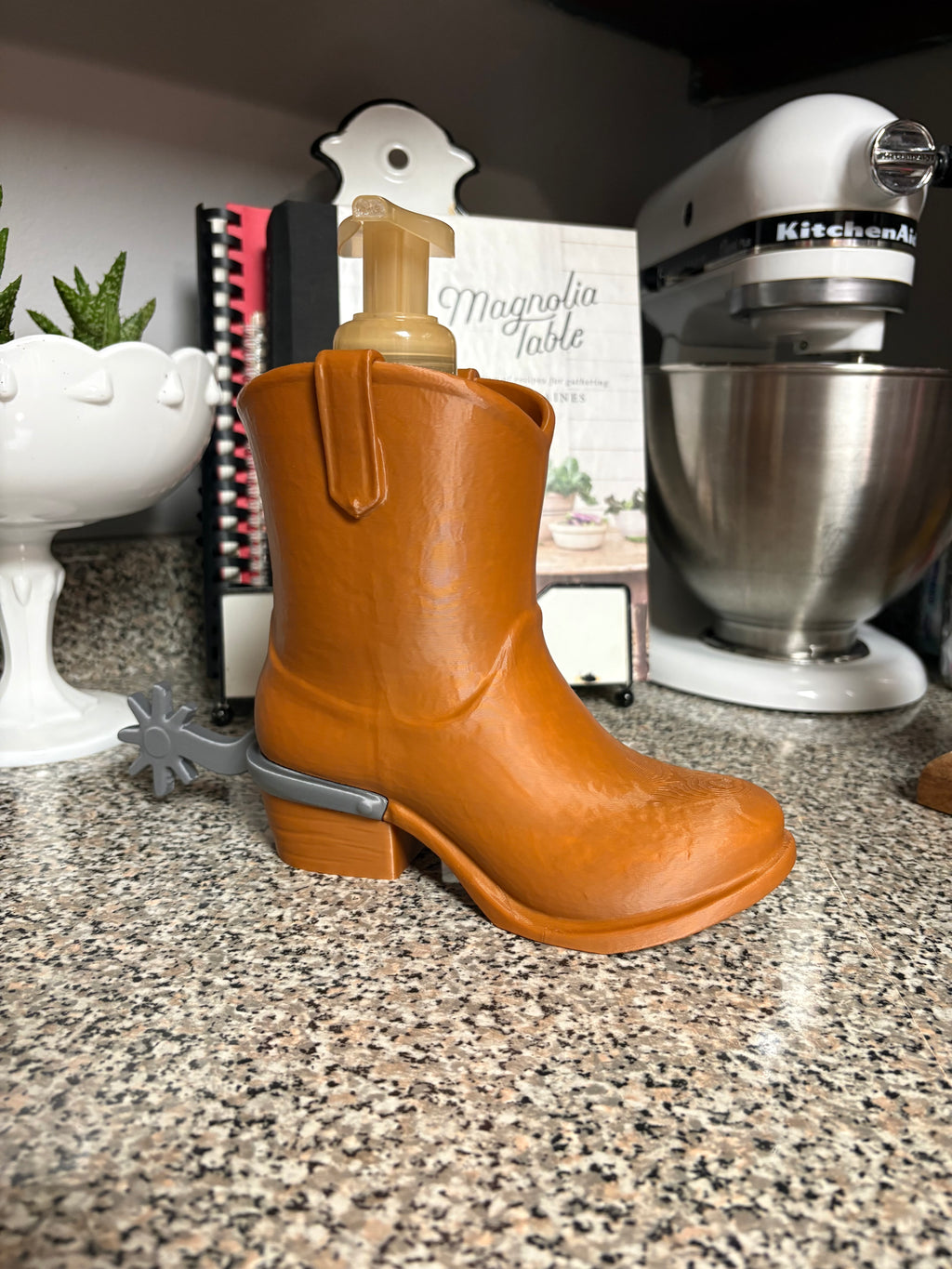 Western Cowboy Boot Soap Holder – Rustic Bathroom Decor Dispenser Holder – Farmhouse Ranch Style Gift