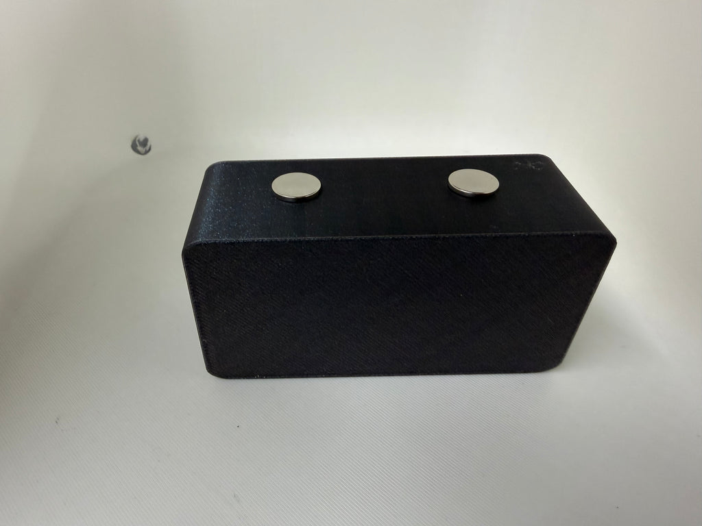 Three Cross Magnetic Knife Display Stand – Faith-Inspired 3D Printed Collector Display
