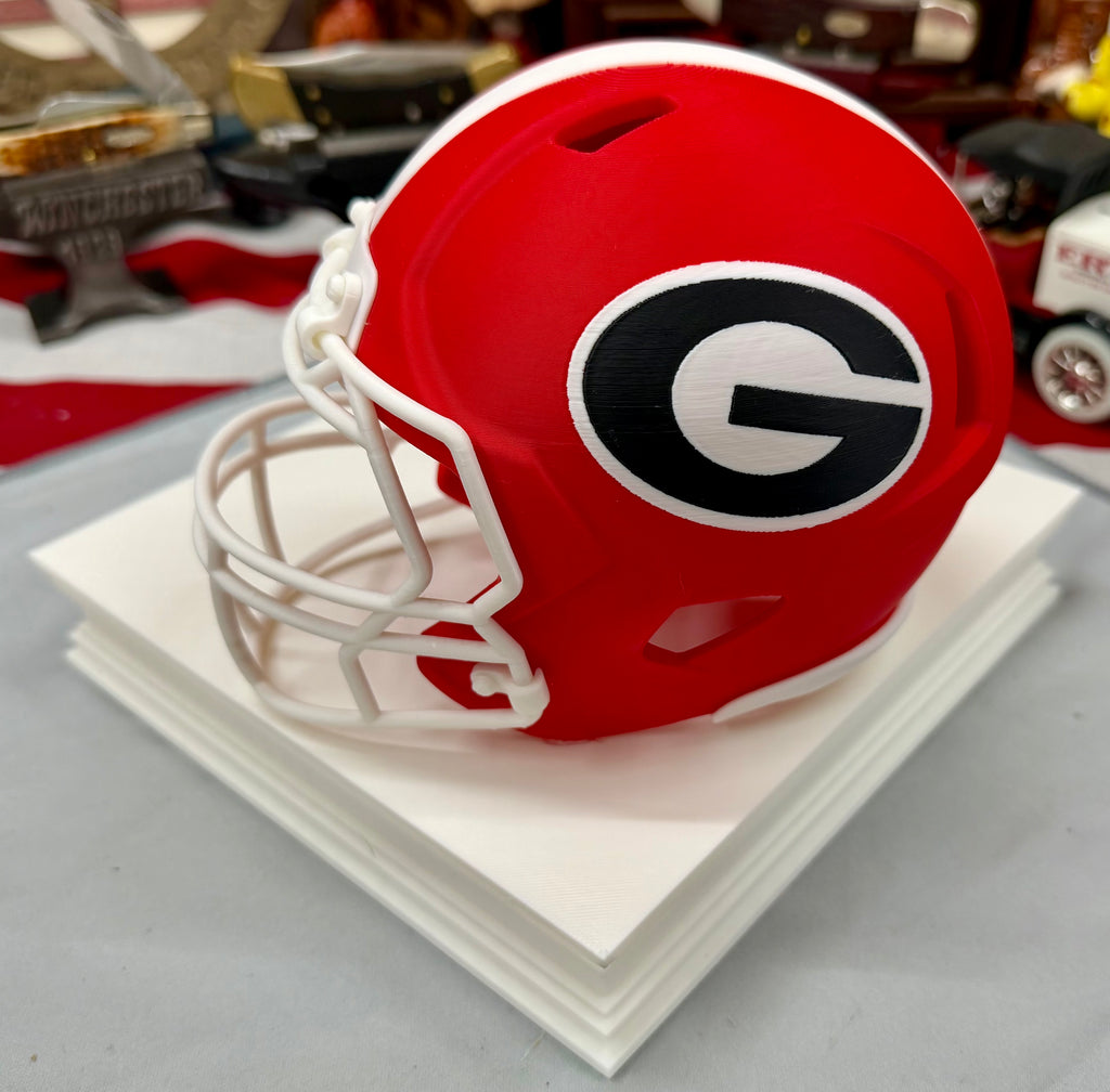 Georgia Bulldogs Helmet Knife Display – 3D Printed Magnetic Stand (White 8x8 Platform)