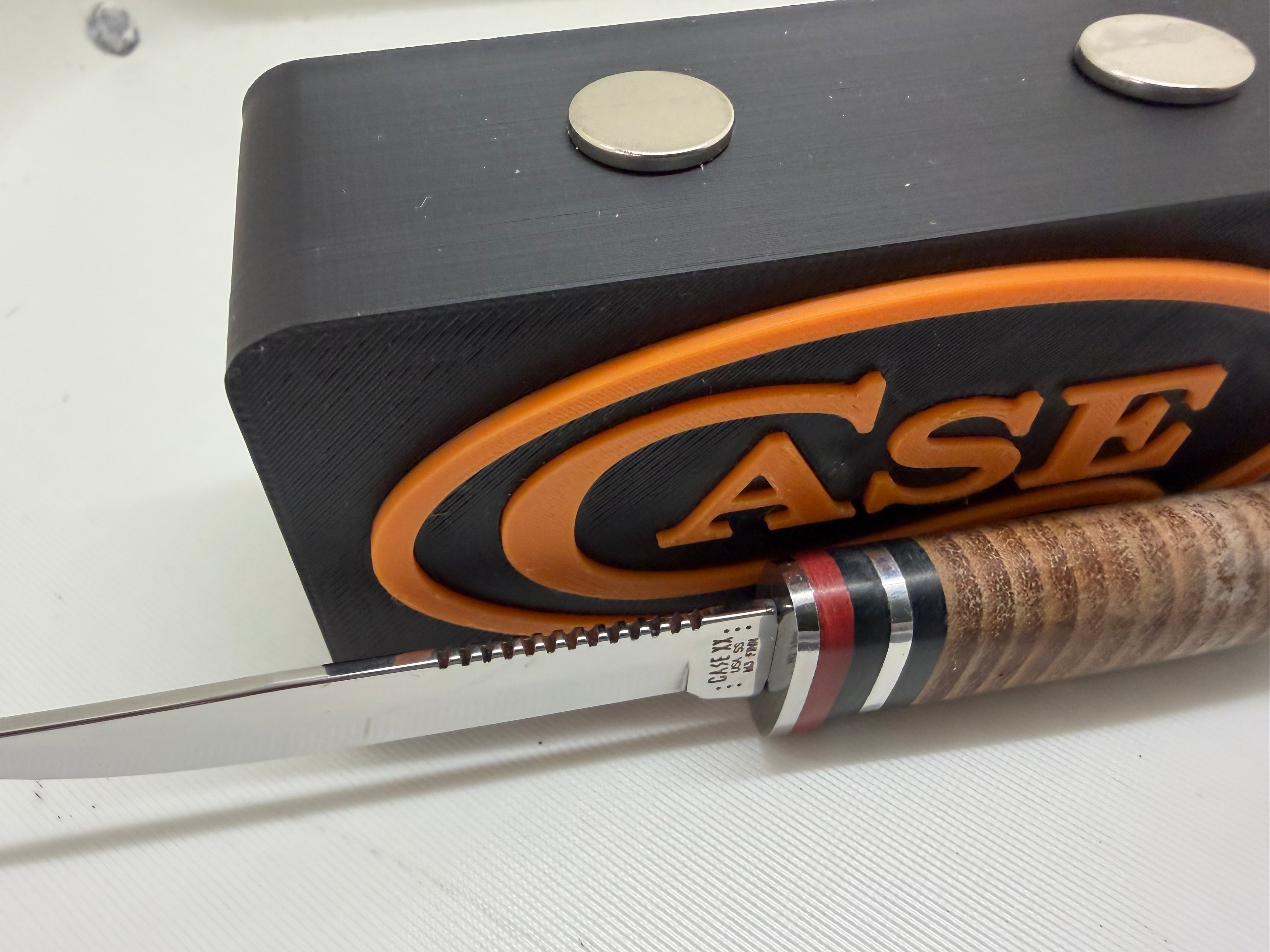 2026 Case XX Finn Fixed Blade