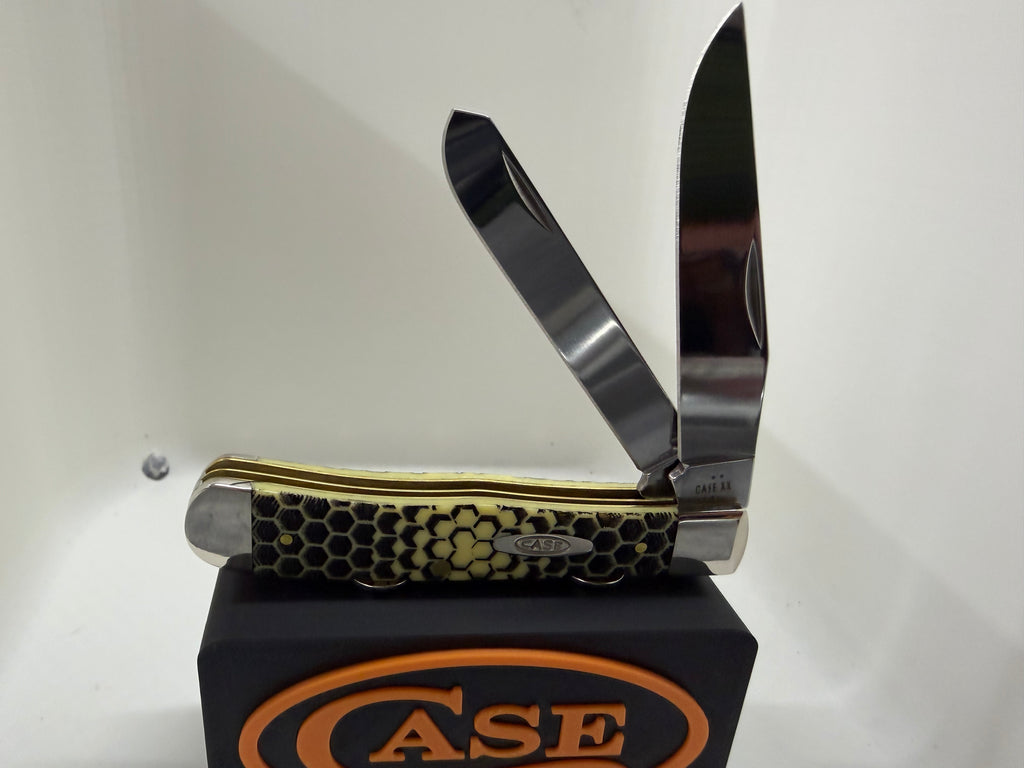 2026 Case XX Honeycomb Synthetic Trapper