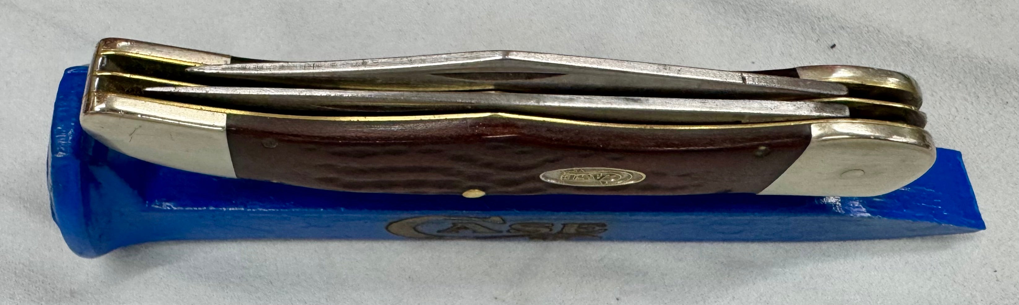 Case XX Blue Railroad Spike Knife Display – Magnetic Custom Knife Stand