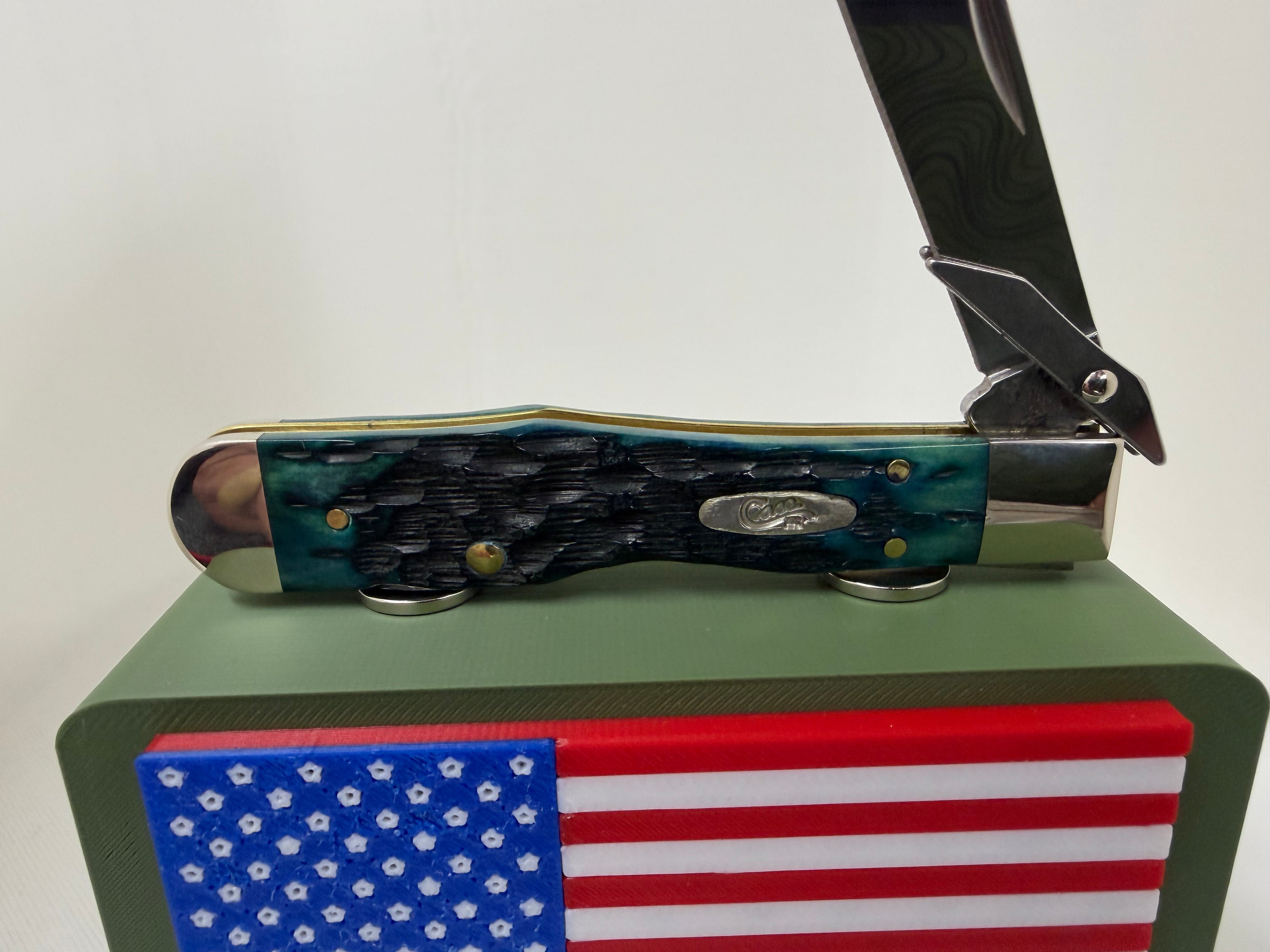 2026 Case XX Kentucky Bluegrass Cheetah Cub 611 1/2L SS Vault Knife NIB RARE