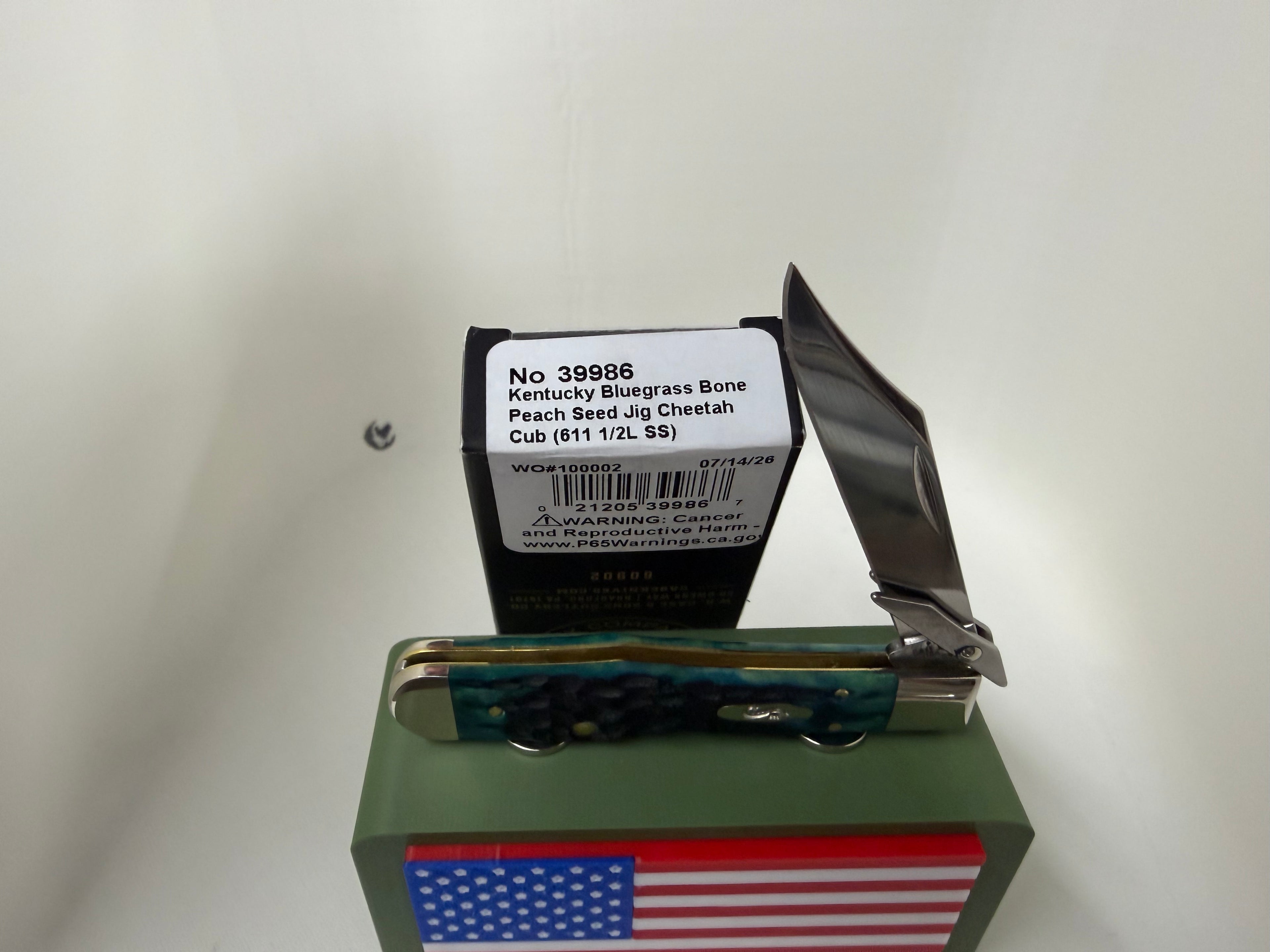2026 Case XX Kentucky Bluegrass Cheetah Cub 611 1/2L SS Vault Knife NIB RARE