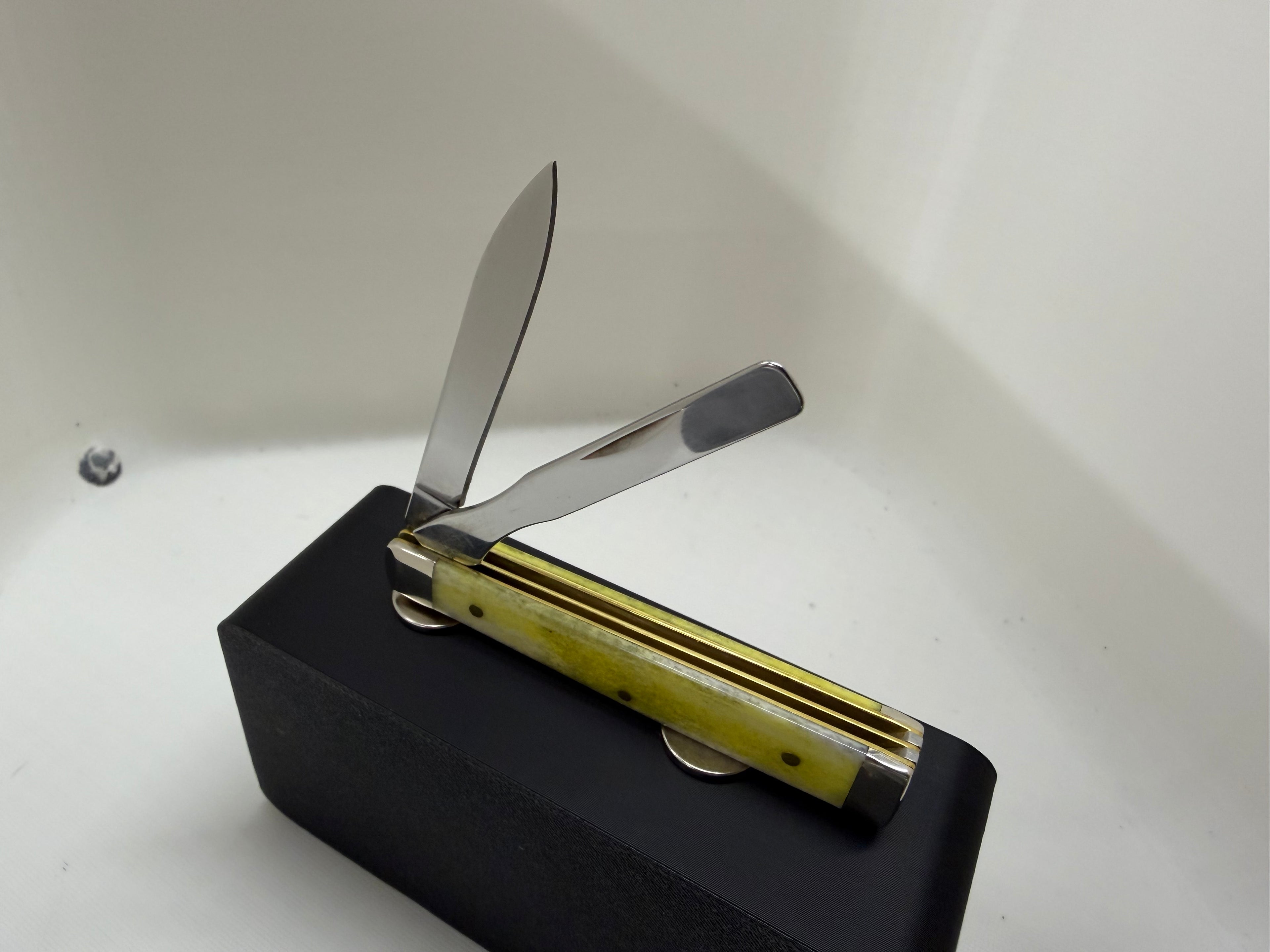 2025 Case XX Yellow Smooth Bone Baby Doc