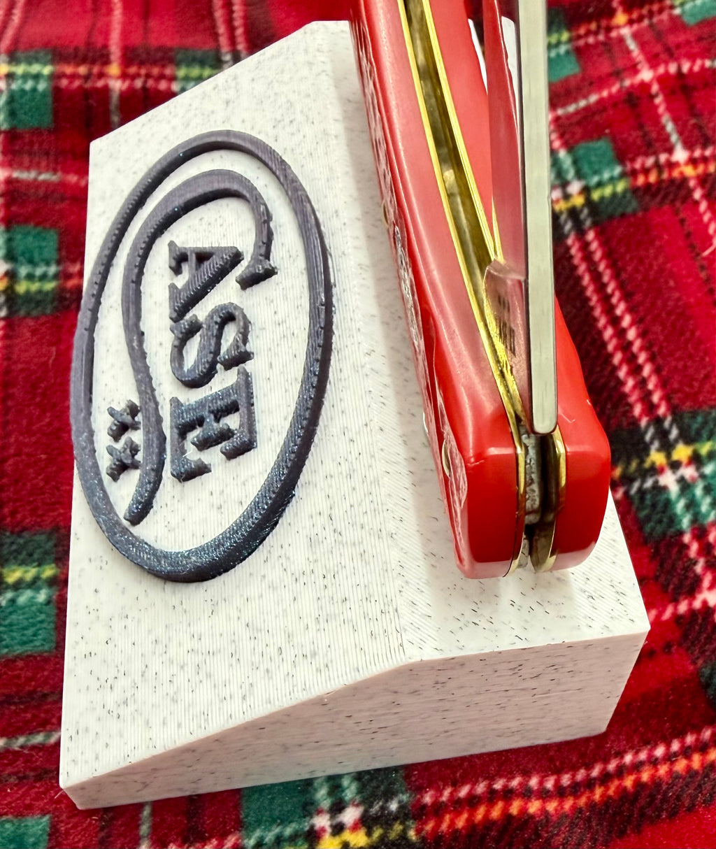 Case XX Single Knife Display Stand Magnetic 3D Printed Collector Display