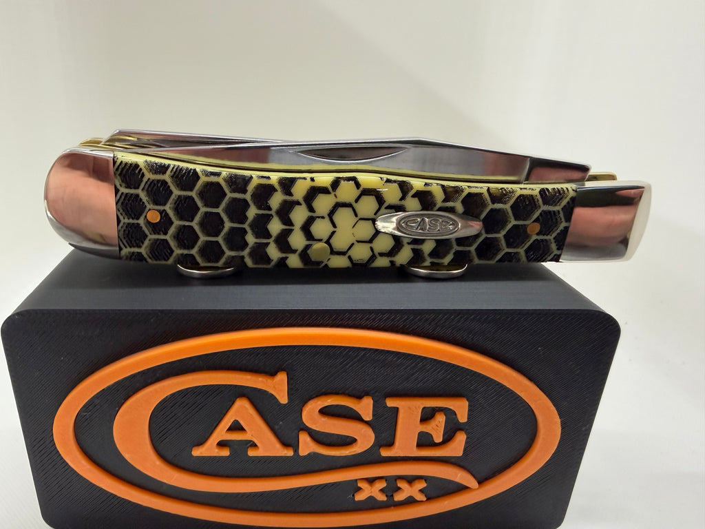 2026 Case XX Honeycomb Synthetic Trapper