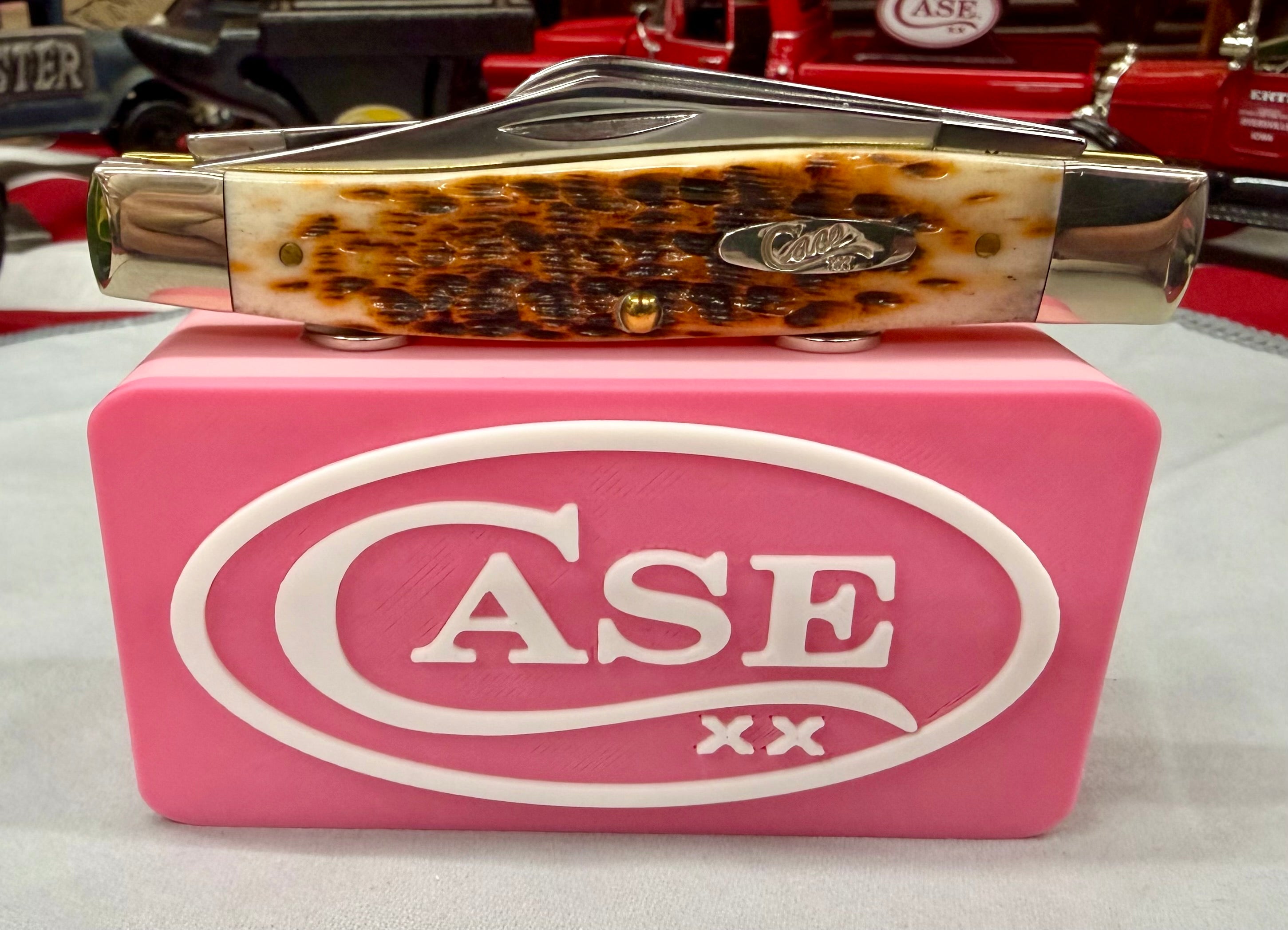 Pink Case XX Magnetic Knife Display Stand – 3D Printed EDC Holder (4” x 2” x 1.5”)