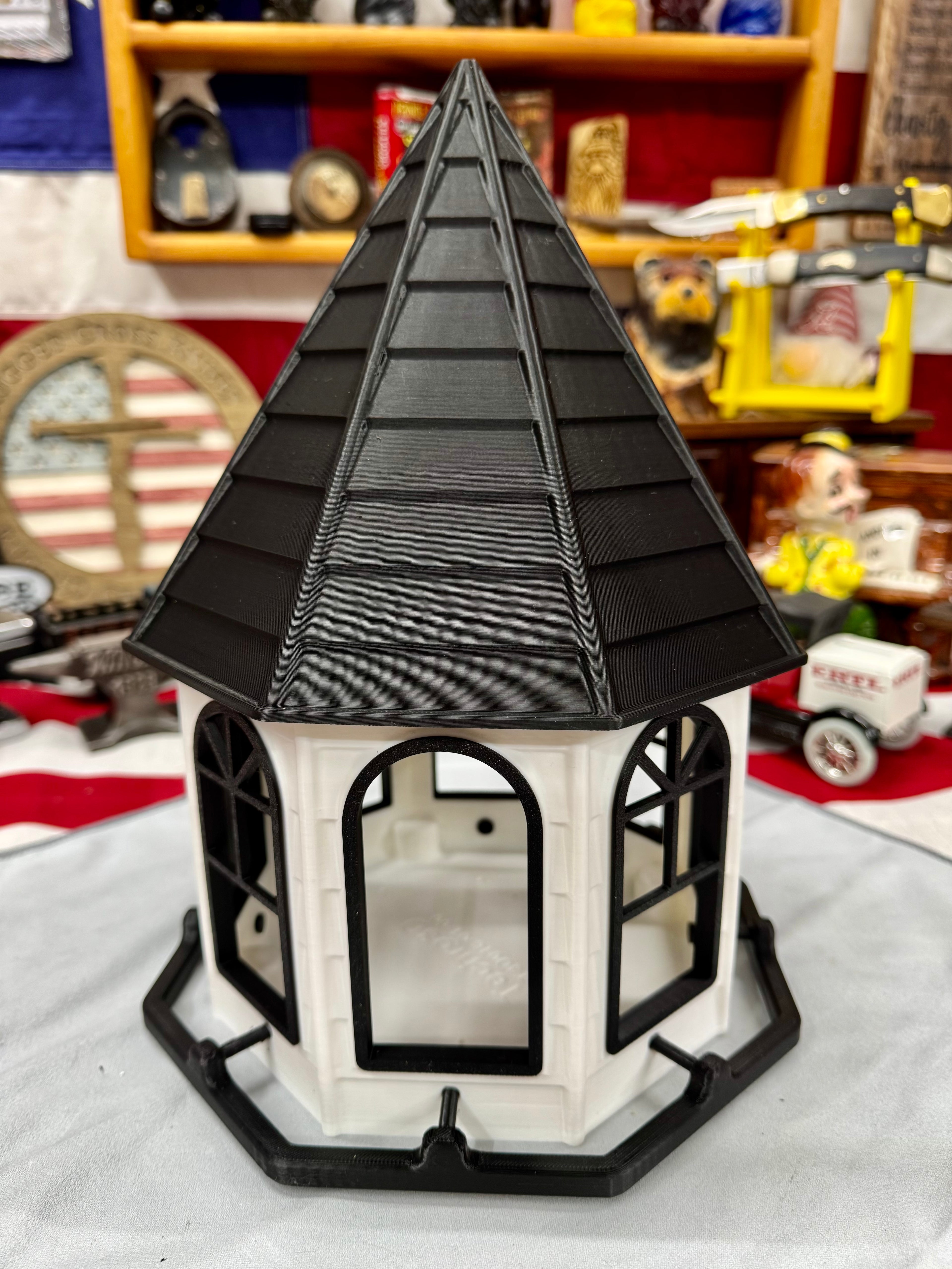 3D Printed Bird Feeder with Mounting Bracket – Black & White Outdoor Feeder | Rugged Finds Collection