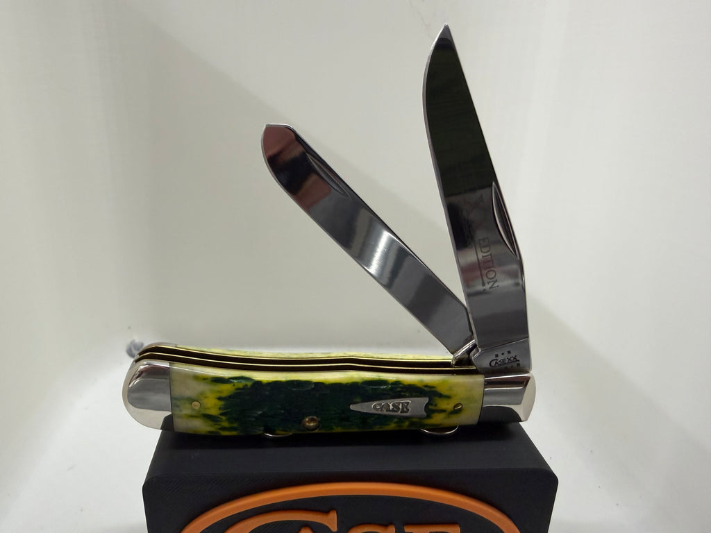2002 Case XX Limited Edition Green Apple Bone Trapper