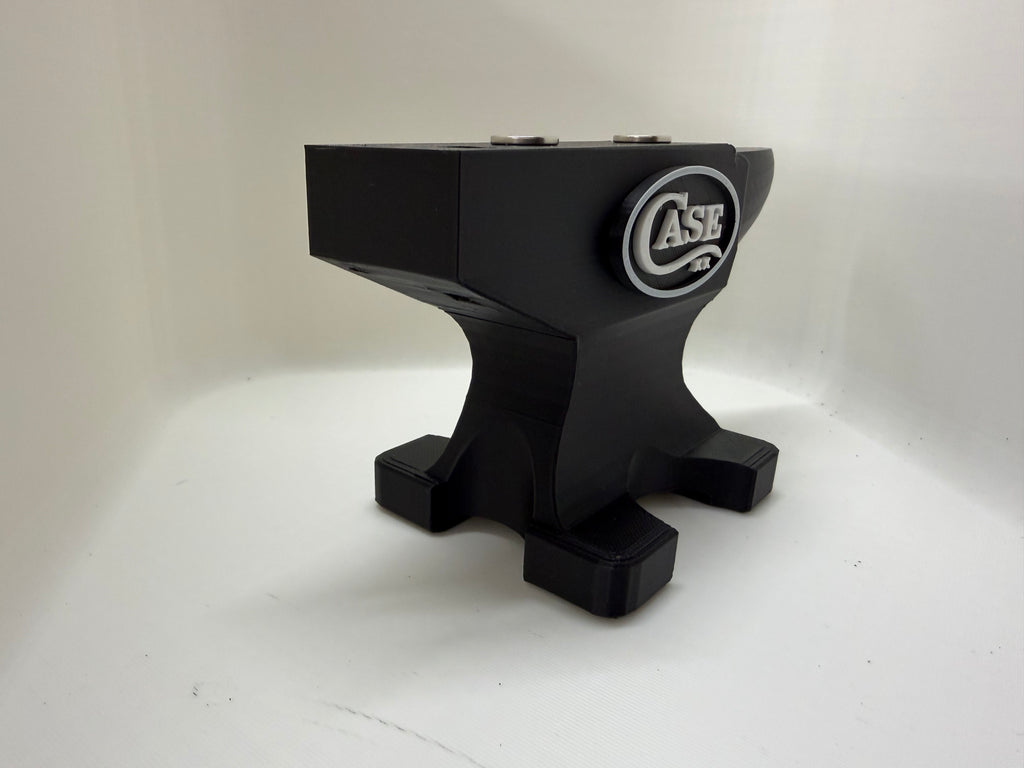 Case XX Magnetic Anvil Knife Display Black & White