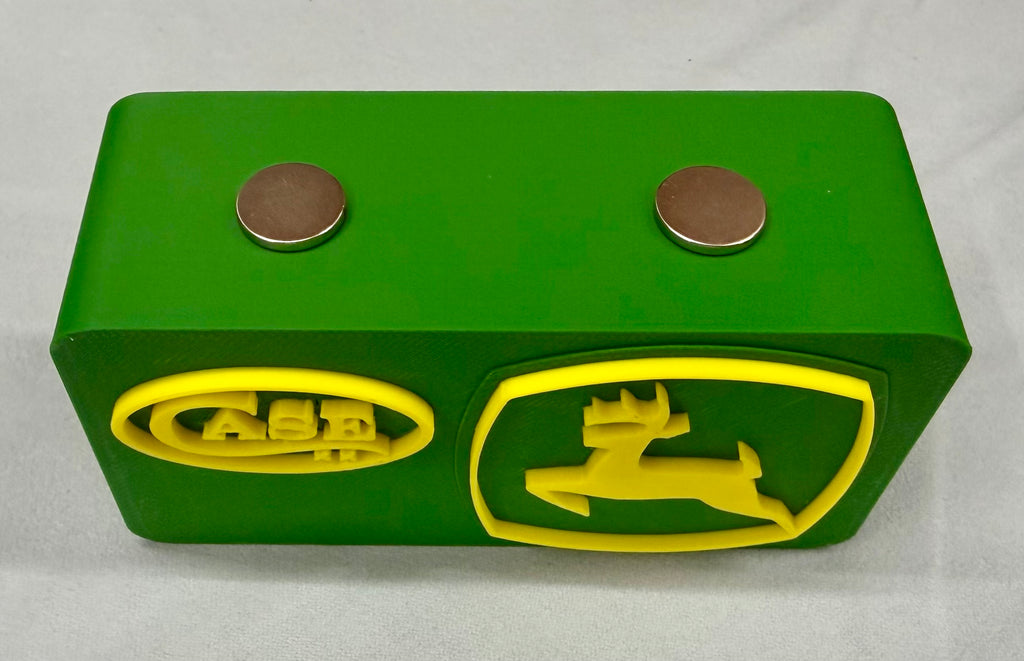 John Deere & Case XX Magnetic Knife Display Stand – 3D Printed EDC Holder (4” x 2” x 1.5”)