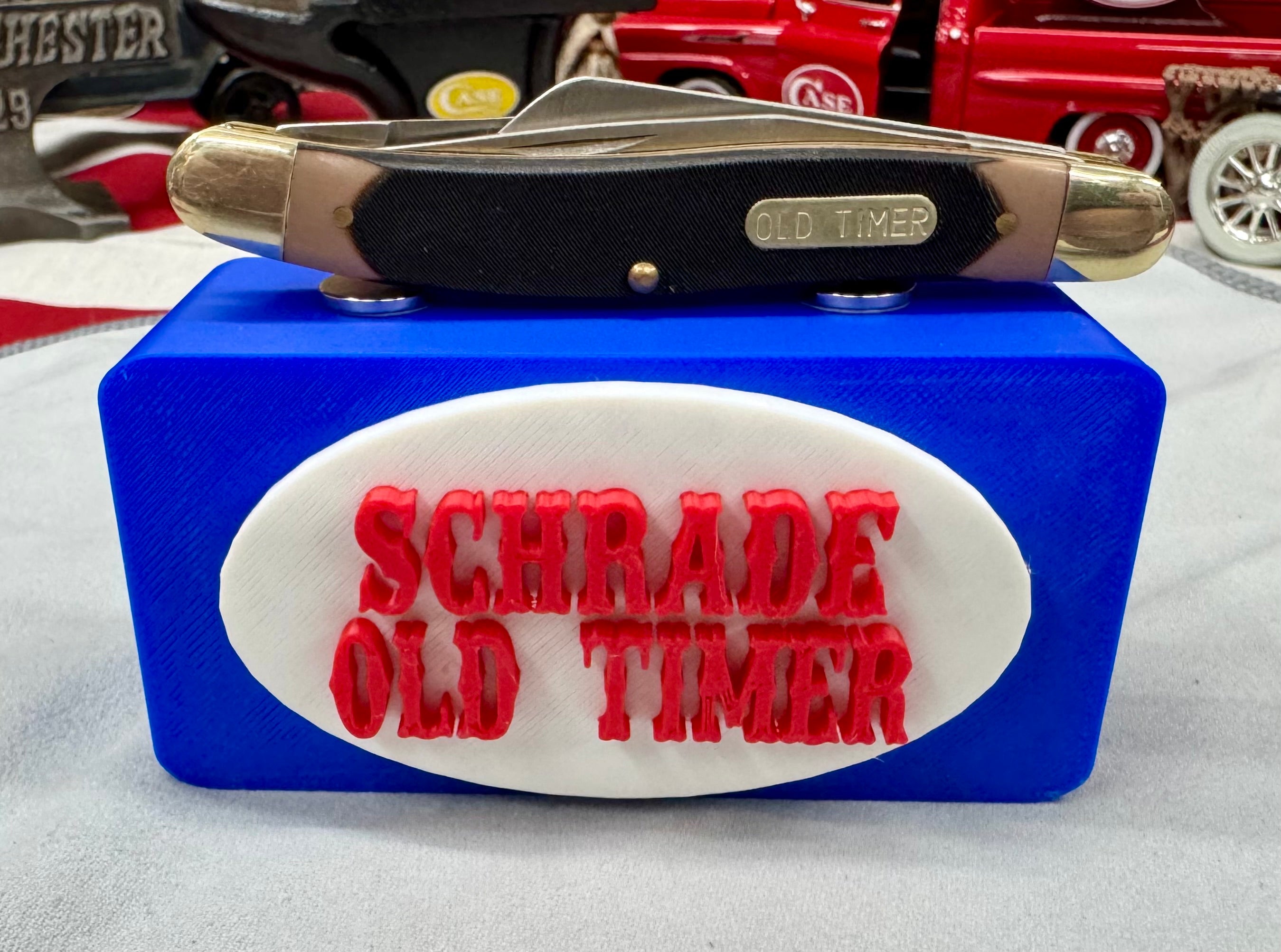 Schrade Old Timer Magnetic Knife Display Red, White & Blue 3D Printed Stand Classic Collector Display