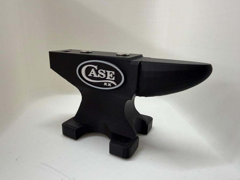 Case XX Magnetic Anvil Knife Display Black & White