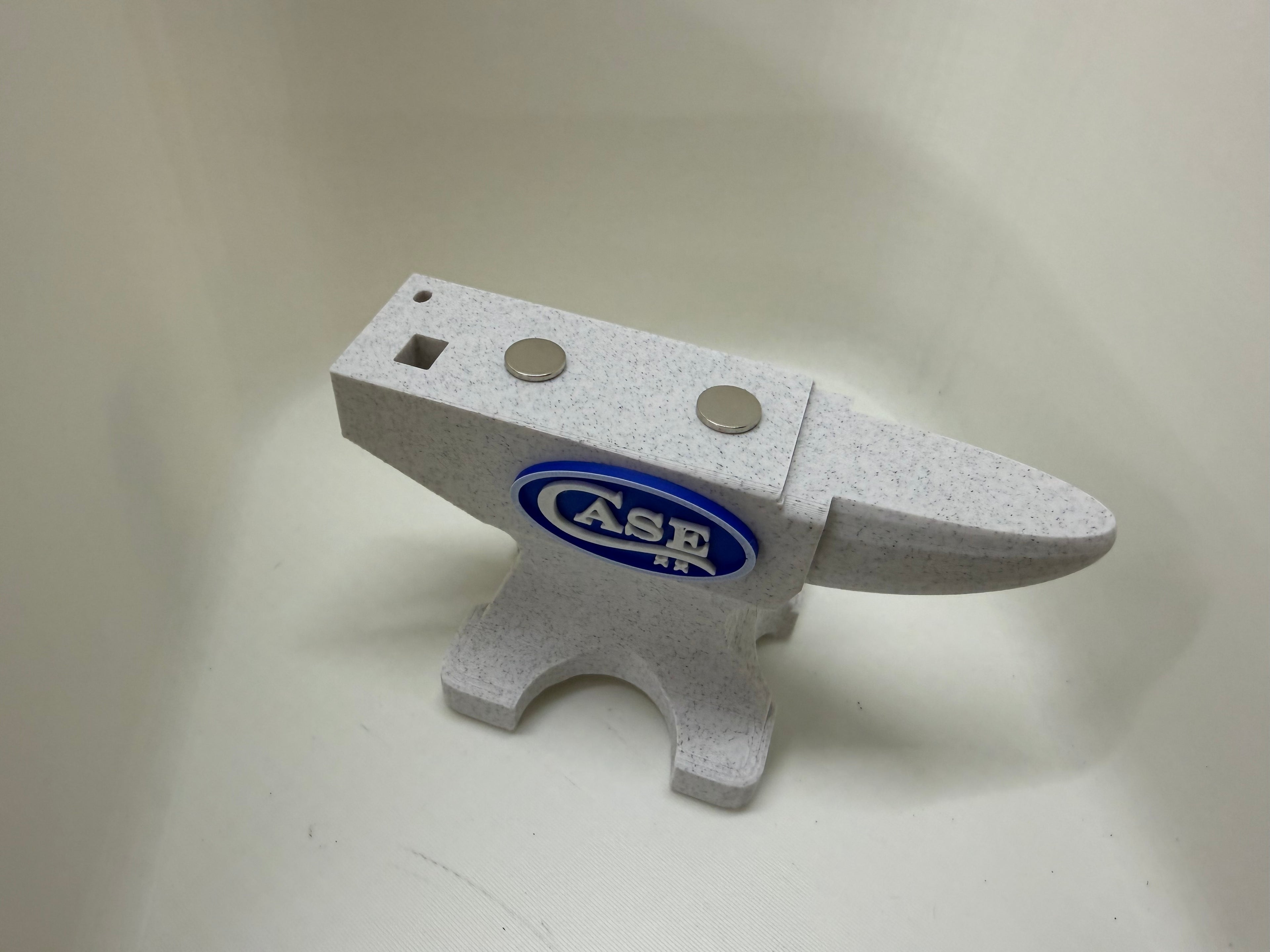 Case XX Magnetic Anvil Knife Display Marble & Blue