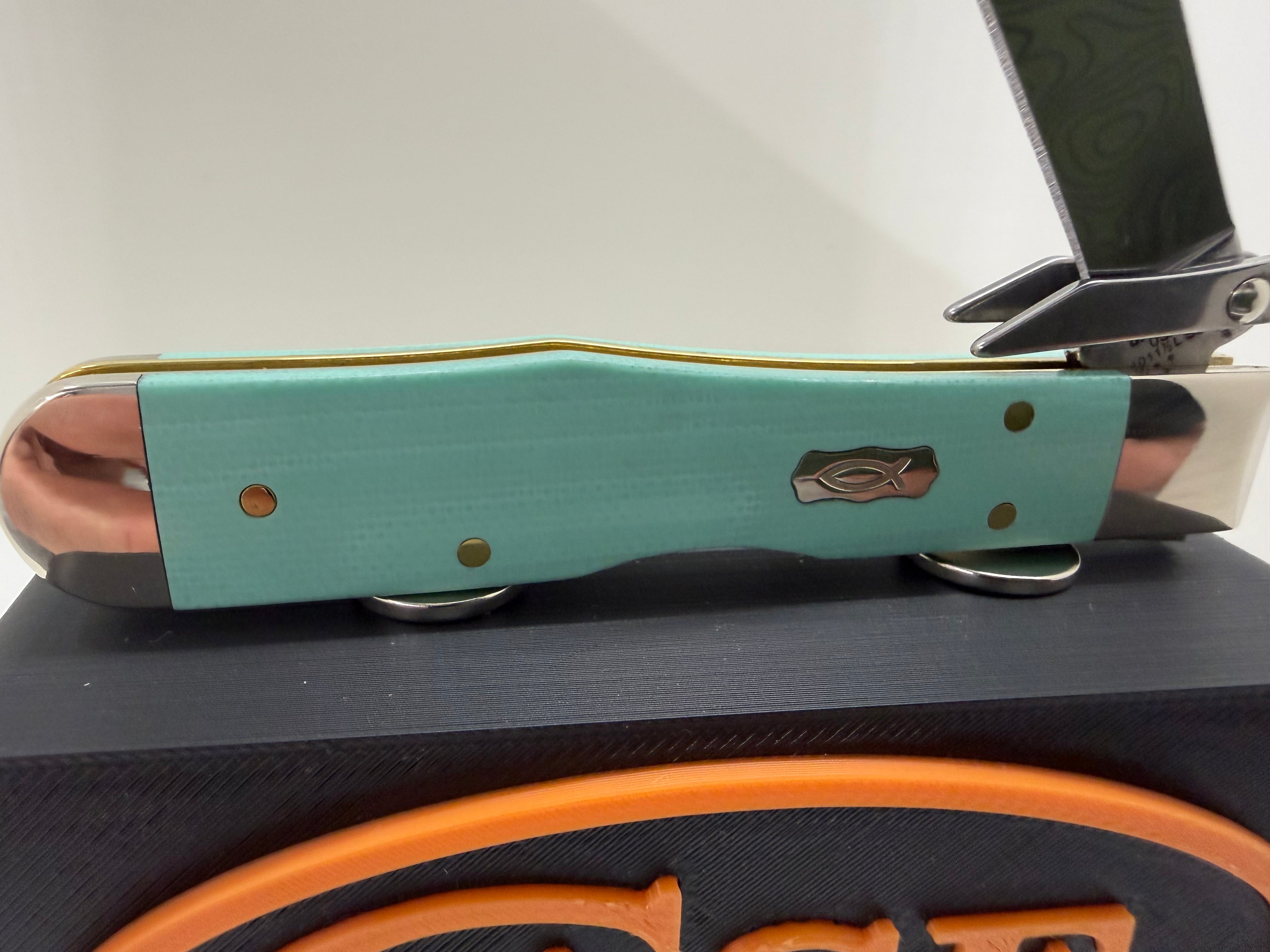 2026 Case XX Seafoam Green G-10 Smooth Cheetah Cub