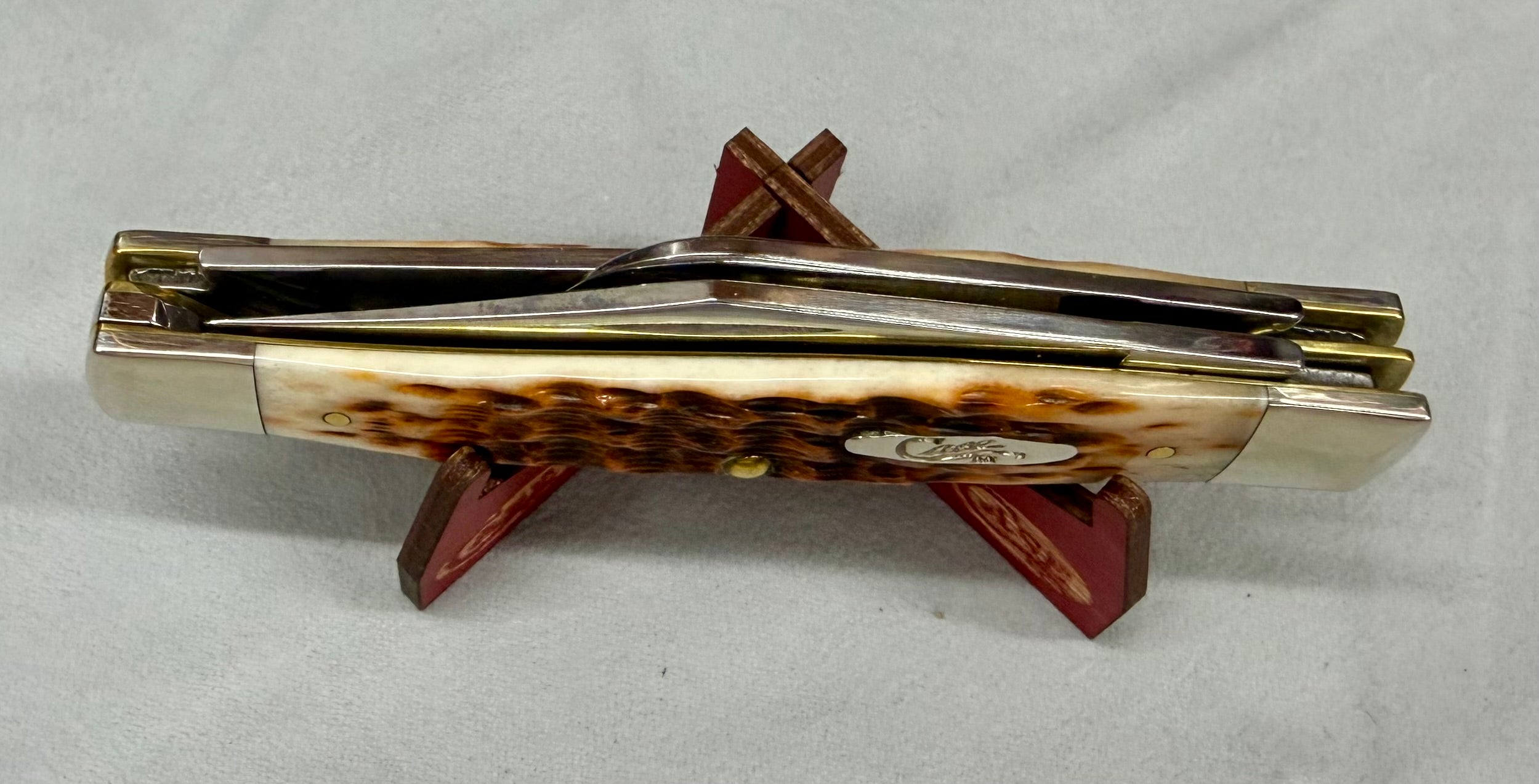 Case XX Red Wooden Knife Stand Stand - 5 Pack