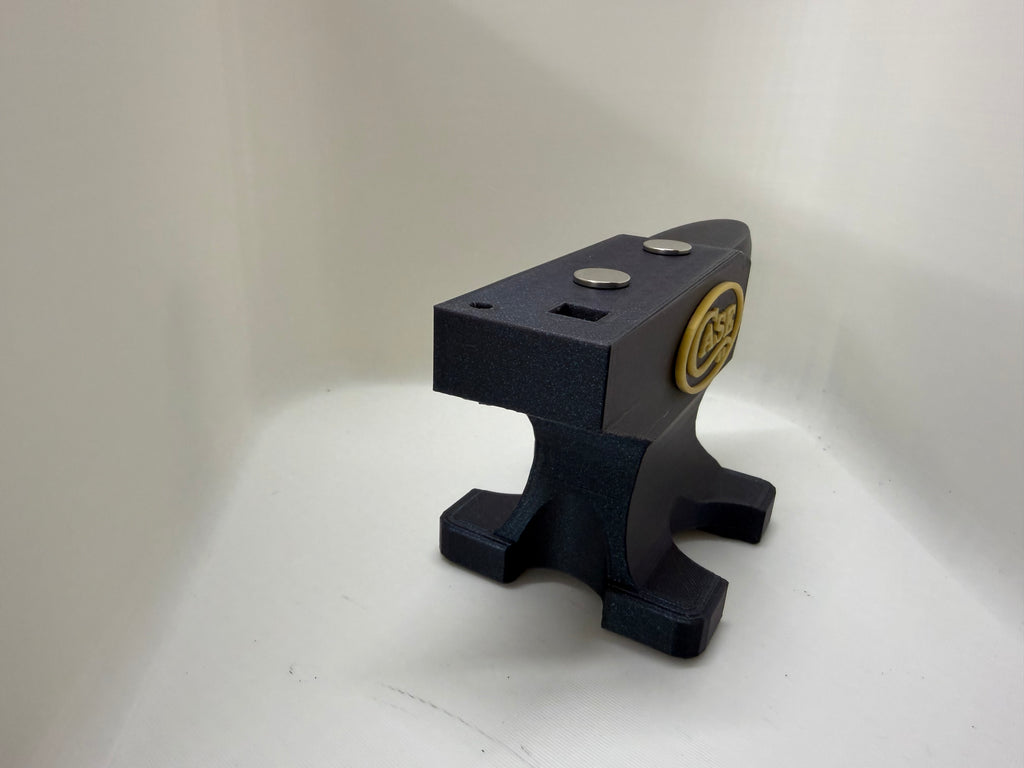 Case XX Magnetic Anvil Knife Display Black & Gold