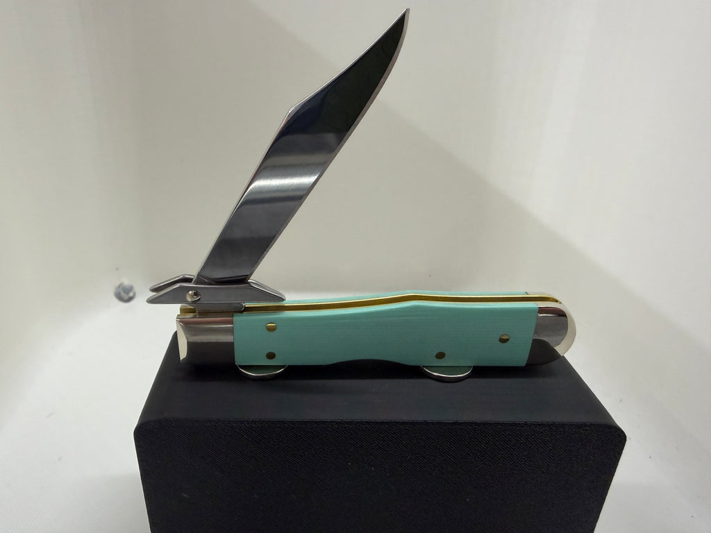 2026 Case XX Seafoam Green G-10 Smooth Cheetah Cub